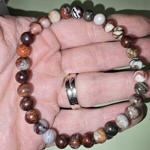 6mm Leguna Lace Agate Bracelet